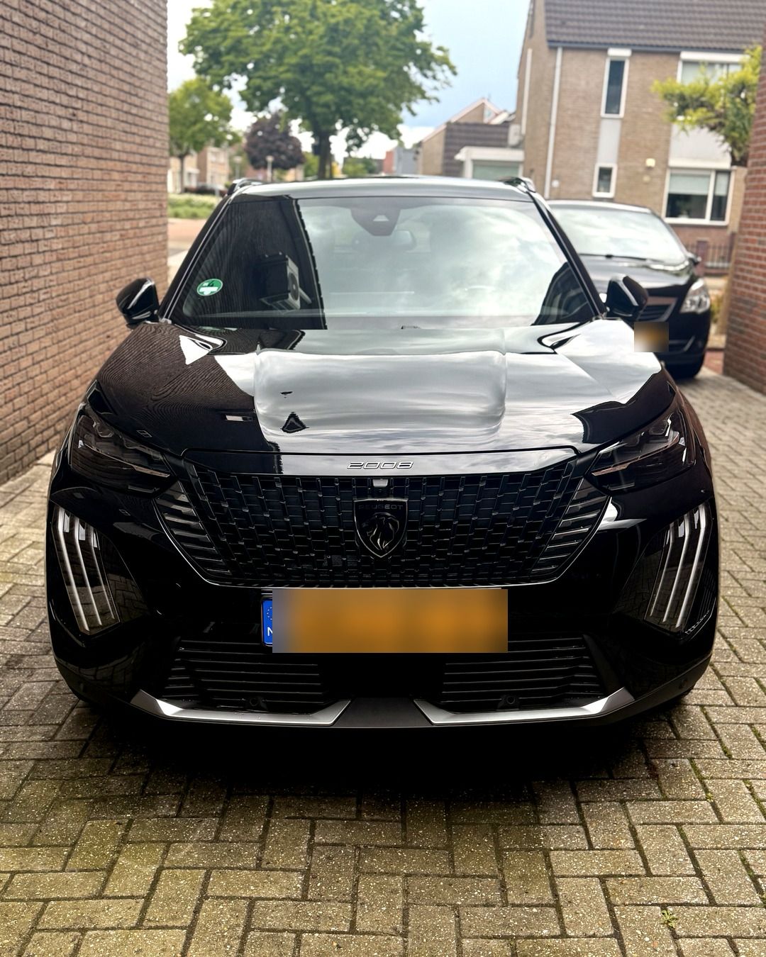 Peugeot 2008 streeploos gepoetst